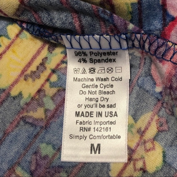 ♦️2/$30 Floral LuLaRoe Classic T Multi Media - Picture 3 of 7